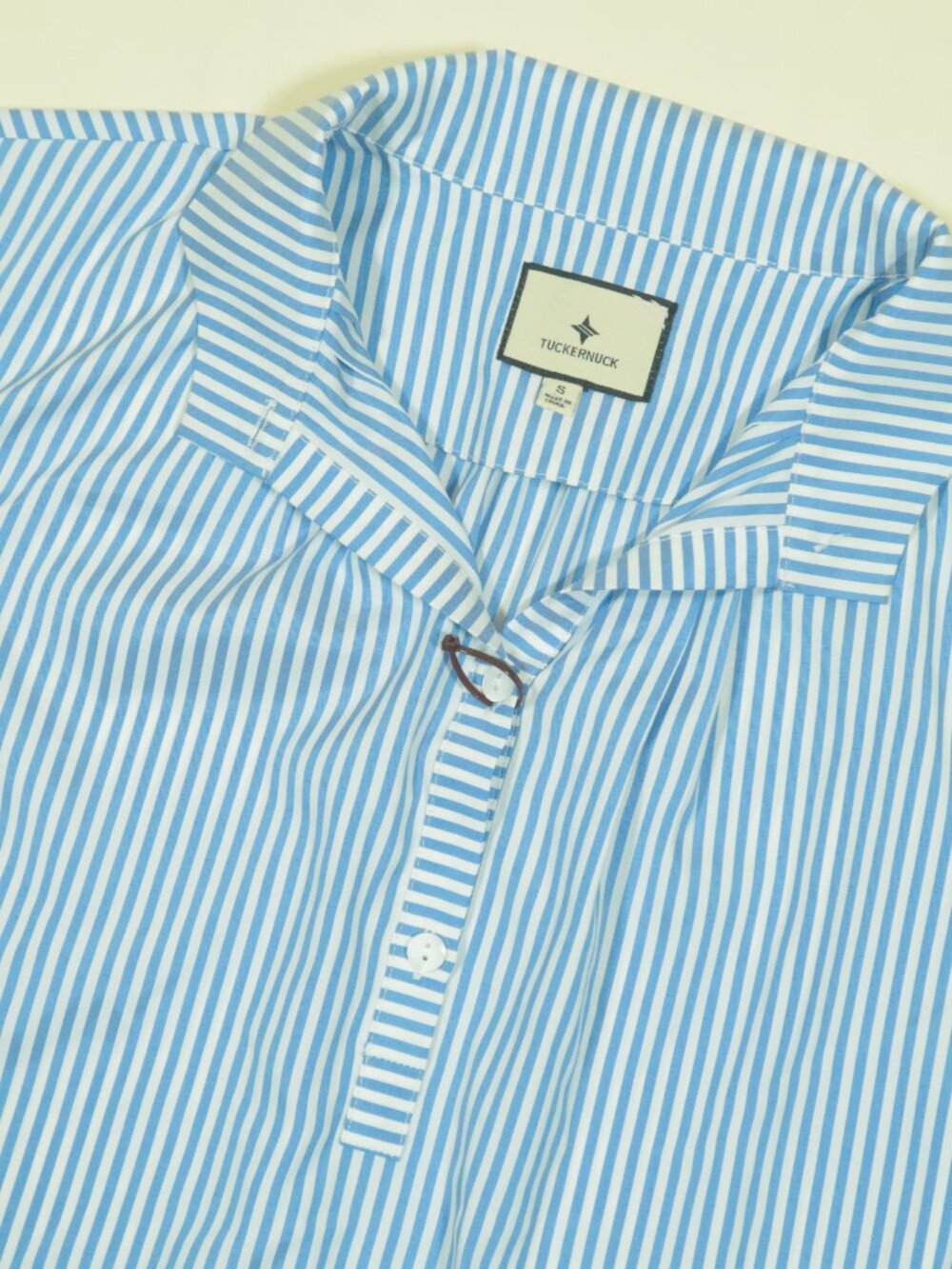 Tuckernuck Blue and White Stripe Finn Popover Womens S Preppy New